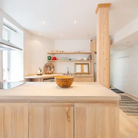 Spacious Flat In A Central, But Calm Area Of Cph